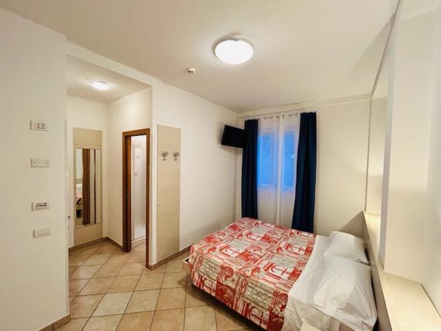 Hotel Aurora サン·ヴィンチェンツォ エクステリア 写真