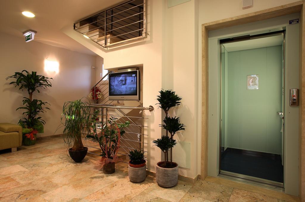 Hotel Aurora サン·ヴィンチェンツォ エクステリア 写真